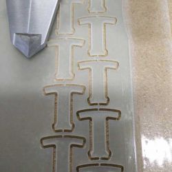 CNC razrez elektro izolacijskih materialov